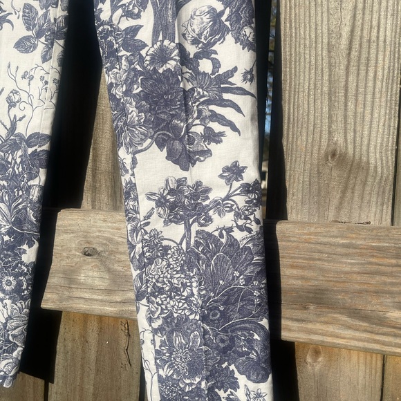 LOFT Print Pants in Blue and White SIZE OT - Picture 2 of 10